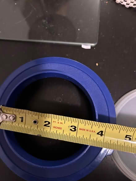 Photo of Tupperware seals - various (L5L 5P5) #4