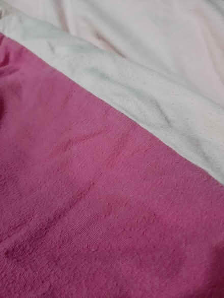 Photo of free Super king size 13.5 tog duvet (Abingdon Oxfordshire OX14) #1