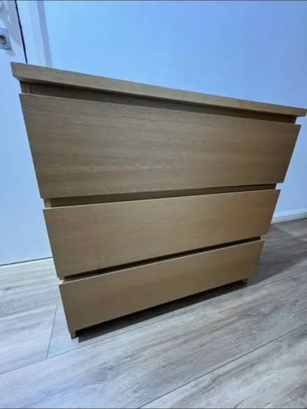 Photo of free Chest of drawers (N7 9NS) #1