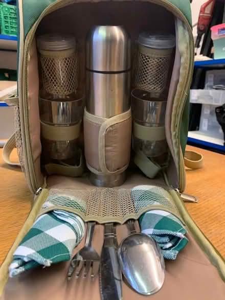 Photo of free Picnic Backpack Set for 2 (thermos included) (Walton Manor OX2) #3