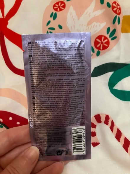 Photo of free Kerastase hair serum sample and pine cone tea lights (Palmers Green N13) #2