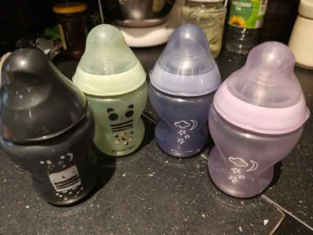 Photo of free 4x Tommee tippee bottles (Shiregreen S5) #1