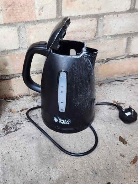 Photo of free Working kettle (Cambridge CB4) #1