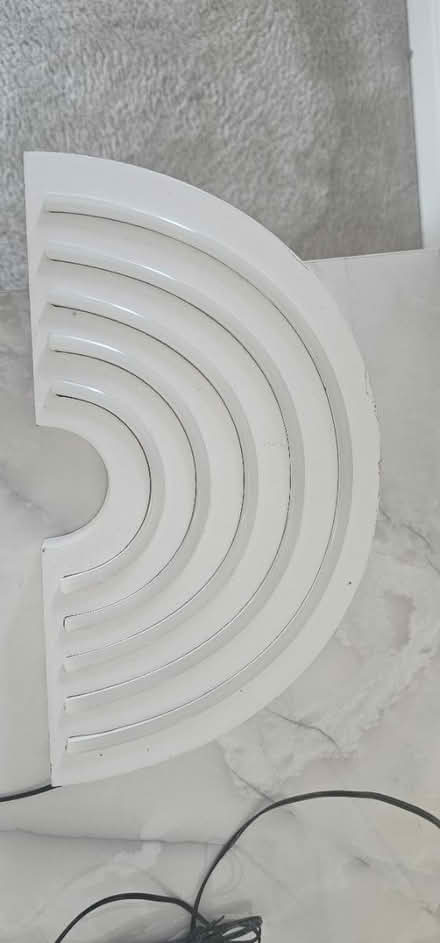 Photo of free Rainbow light (SL3) #4