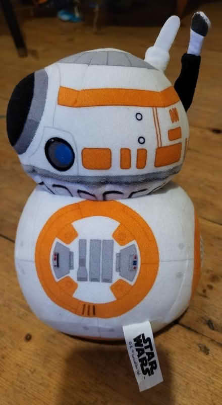 Photo of free Starwars BB-8 soft toy (Osney OX2) #1