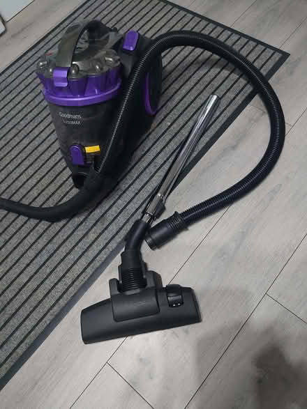 Photo of free Goodman's Vacuum Cleaner (Lewsey Farm LU4) #2
