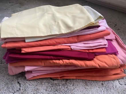 Photo of free Single sheets and pillowcases (Eastbourne BN21) #1