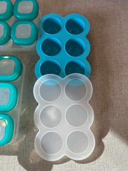 Photo of free Infant containers and spoons (Hamilton Heights) #4