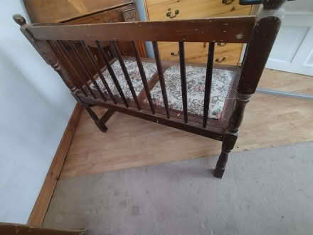 Photo of free Love seat (Leigh Beck SS8) #2