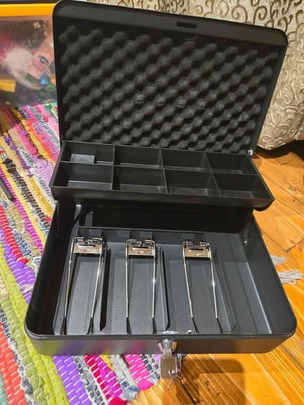 Photo of free Locking cash box (BS5) #2