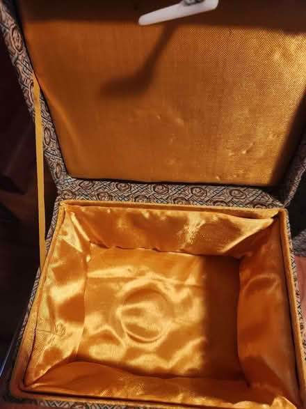 Photo of free serving trays and decorative boxes (Brookland) #2