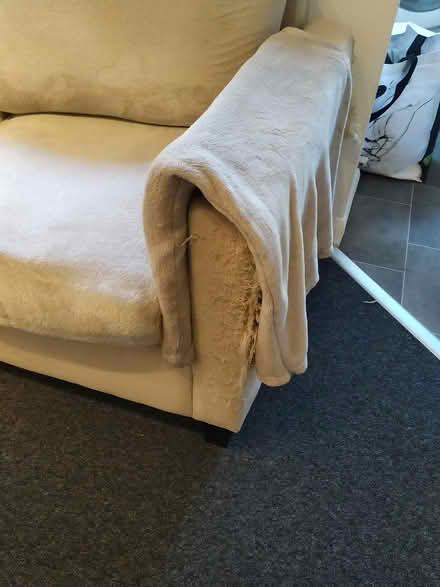 Photo of free Sofa - could deliver (Meadow Lane OX4) #4