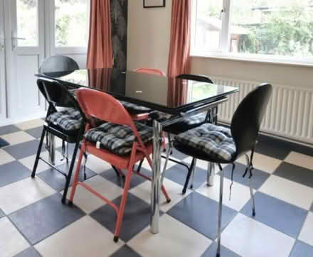 Photo of free Dining table (GL10) #1