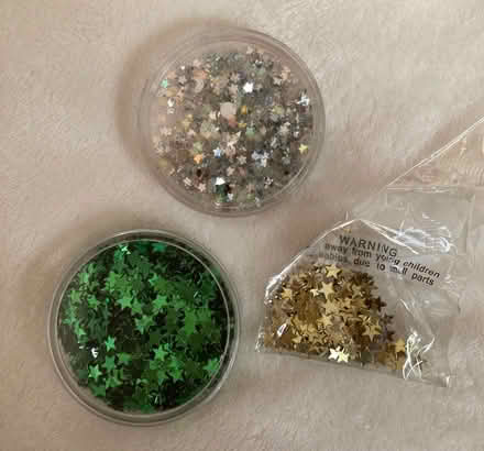 Photo of free Table confetti/glitter (Hadleigh SS7) #1
