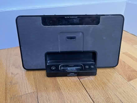 Photo of free Radio (near Porter Square, Cambridge) #1