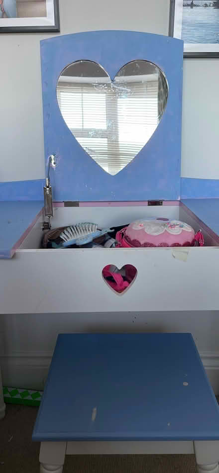 Photo of free wooden dressing table (hertford heath) #1