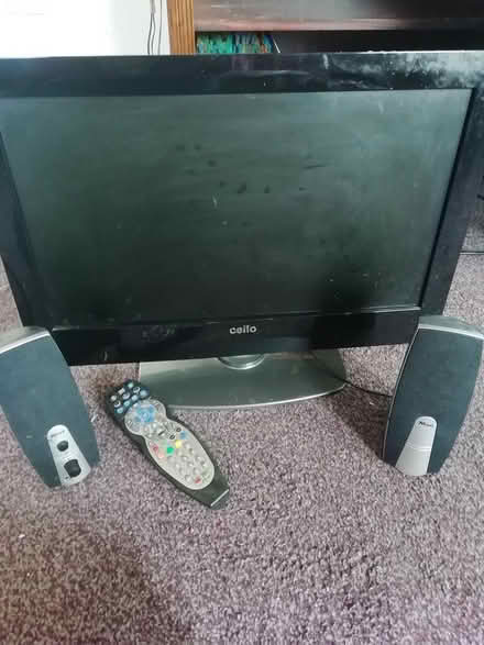 Photo of free older TV screen (Broad Fields, EX2) #1