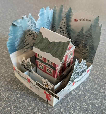 Photo of free 3-D Hallmark Christmas card (North Cambridge) #1