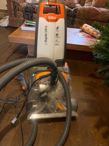 Photo of free Vax Carpet cleaner (New Cross SE14) #1