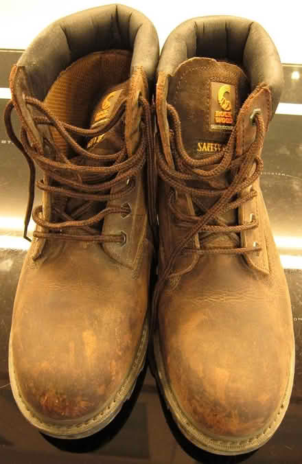 Photo of free Rock Wood steel toe work boots (Newbury Racecourse RG14) #3