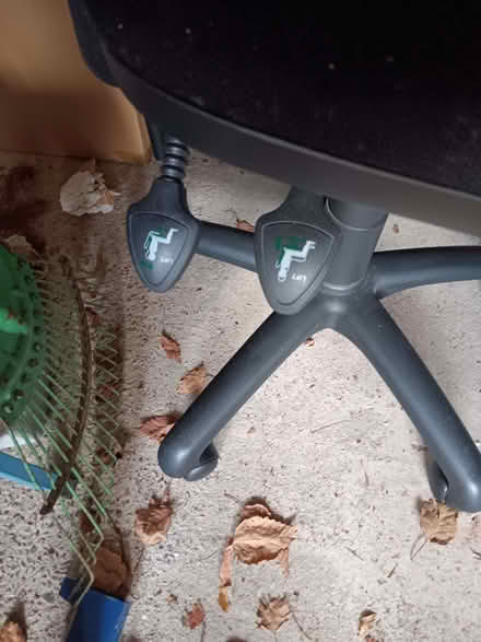 Photo of free Office desk chair (Kenilworth CV8) #2