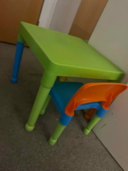 Photo of free Kids table (Croydon) #1