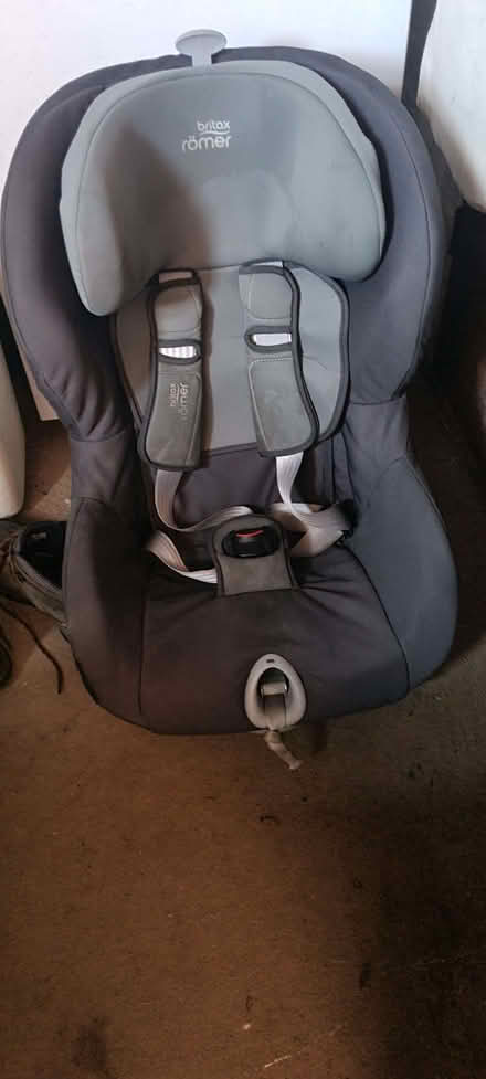 Photo of free Infant car seat (Crag Bank LA5) #1