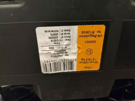 Photo of free Maxi-cosi pearl car seat (Priestwood, Bracknell RG42) #2