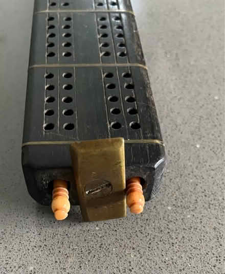 Photo of free Vintage cribbage board (Woodhouse S13) #2