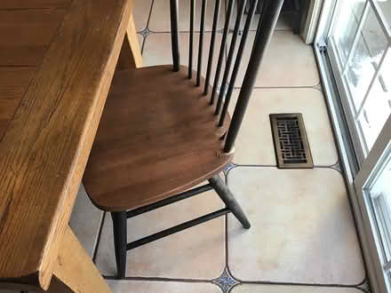 Photo of free Table and 6 chairs (Lambertville/West Amwell, NJ) #2