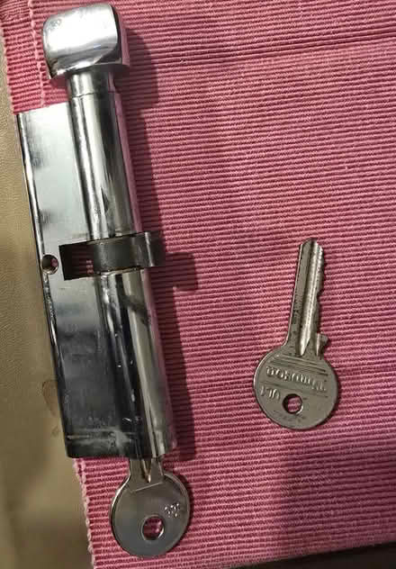 Photo of free Lock with keys (Headington OX3) #1
