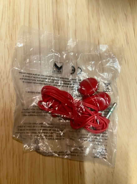 Photo of free New Red Earphones (OL2 Oldham Shaw OL2) #4