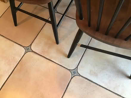 Photo of free Table and 6 chairs (Lambertville/West Amwell, NJ) #3