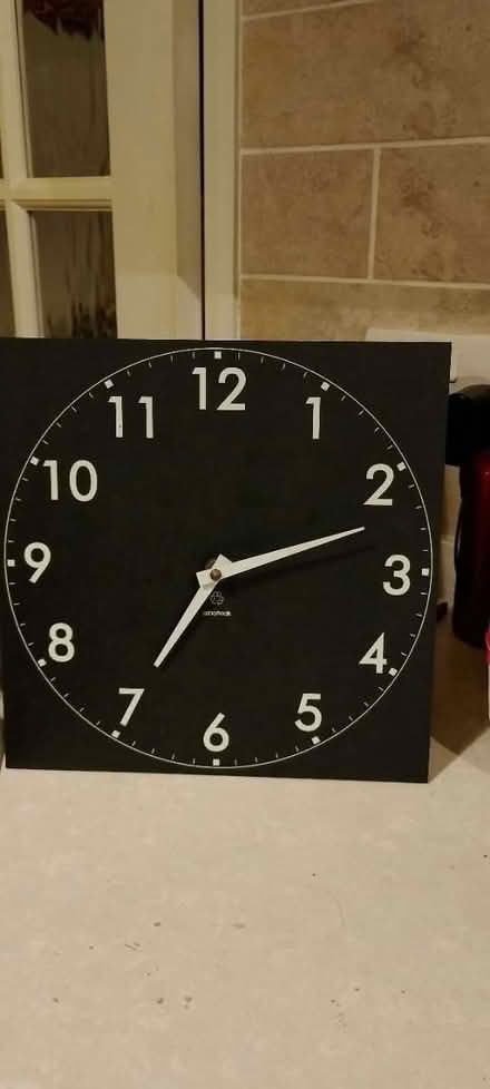 Photo of free Wall clock (Eastbourne BN21 2) #1