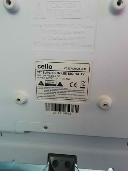 Photo of free older TV screen (Broad Fields, EX2) #2