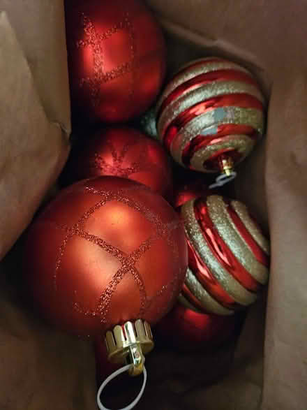 Photo of free Outdoor ornaments (Wallingford) #1