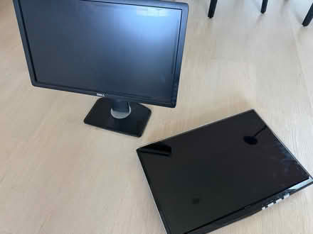 Photo of free Computer monitors (West Menlo) #1