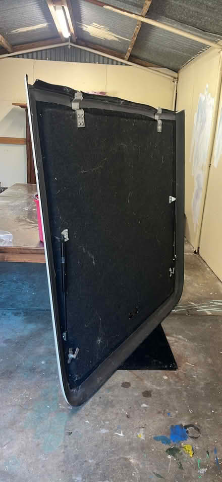 Photo of free Amarok Tonneau Cover (Princetown) #3