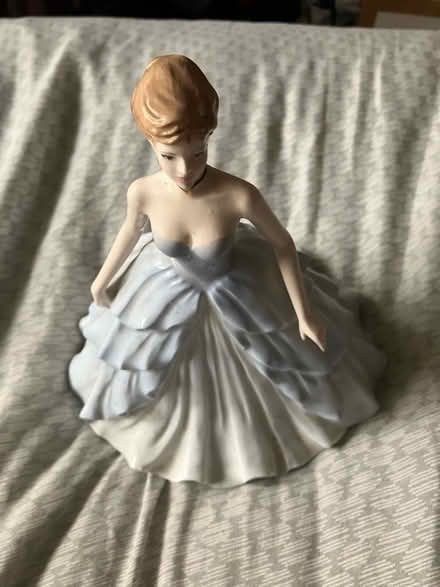 Photo of free China lady (Bramley LS13) #4