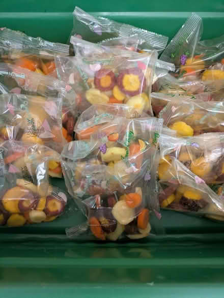 Photo of free raw cut carrots (Fort Totten DC) #2