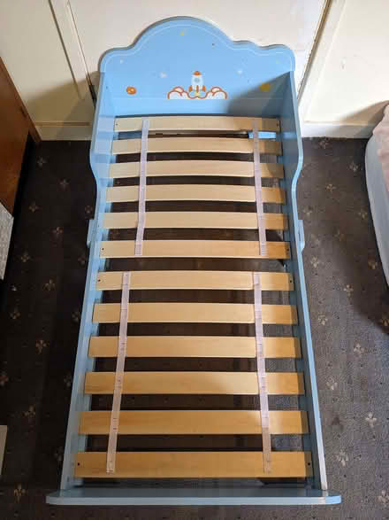 Photo of free Zonekiz Toddler/Child's Bed Space Theme (PL4) #2