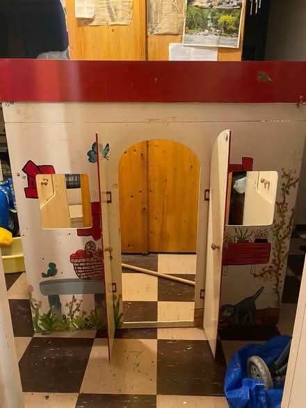 Photo of free Children’s house (Brixton Sw2 1SX) #2