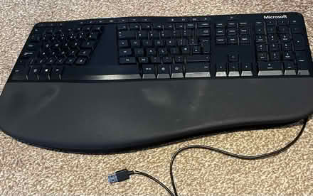 Photo of free Ergonomic keyboard (Brixton, SW9) #1