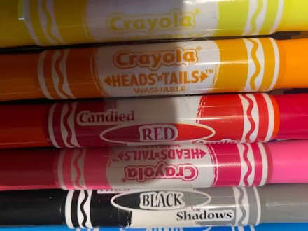Photo of free Crayola felt tip pen set (Woodseats S8) #1