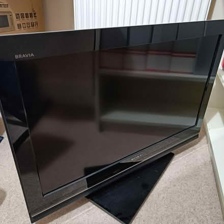 Photo of free Sony Bravia TV (Central HORSHAM) #1