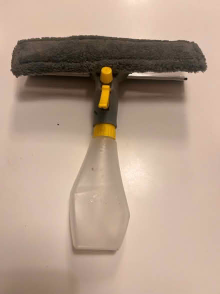 Photo of free Squeegee (Welwyn Garden City) #2