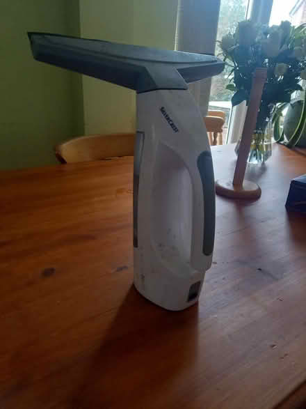 Photo of free SilverCrest window cleaner (Mottingham) #1