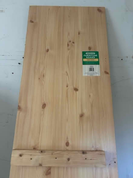 Photo of free Furniture board pine effect (Maryland E15) #2