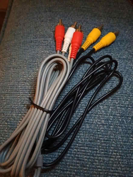 Photo of free RCA Audio/videi cables (Barming Heath ME16) #1