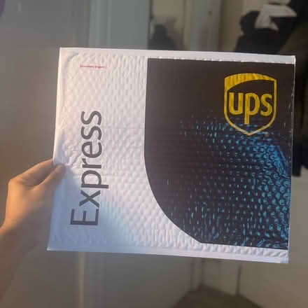 Photo of free UPS Express Envelopes (Pickup Only) (Haight / Alamo Square) #4